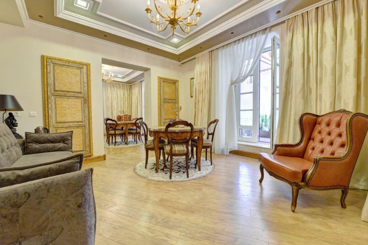 Luxury Pilies Avenue Apartment Βίλνιους Εξωτερικό φωτογραφία